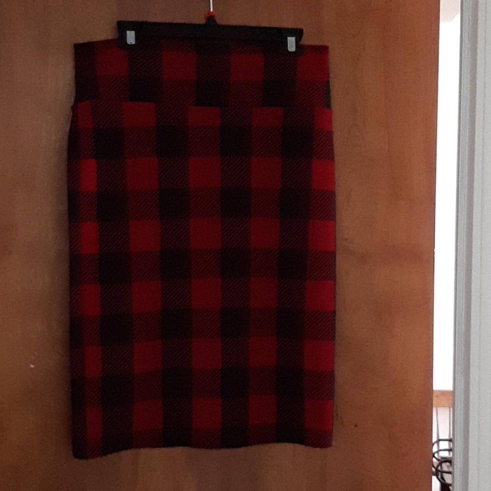 LulaRoe Large Cassie Pencil Skirt
